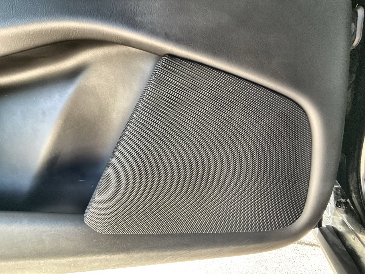 Used 2021 Tesla Model X Long Range AWD/4WD image 24