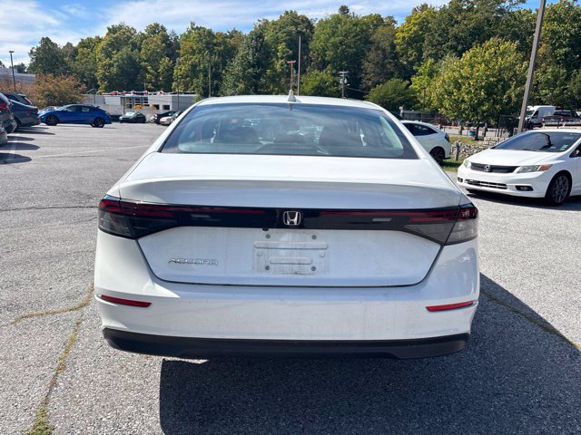 Certified 2024 Honda Accord EX image 6