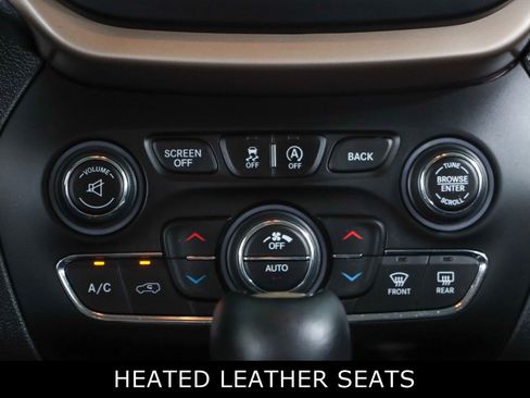 Used 2015 Jeep Cherokee Limited AWD/4WD image 20