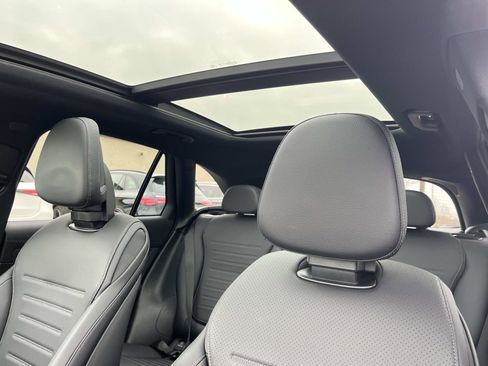 Certified 2025 Mercedes-Benz GLC 300 4MATIC image 25