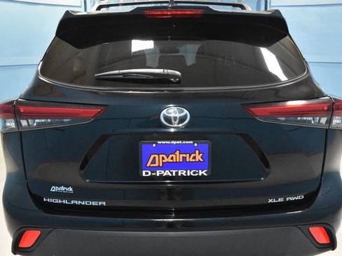 Used 2023 Toyota Highlander XLE image 27