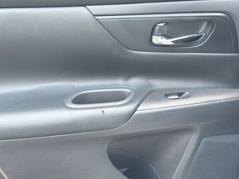 Used 2016 Nissan Altima 2.5 S w/ Power Driver Seat Package FWD image 24