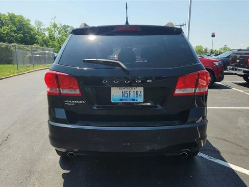 Used 2014 Dodge Journey SE w/ Flexible Seating Group AWD/4WD image 3