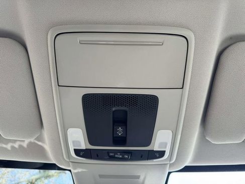 Certified 2023 Honda CR-V EX-L image 32