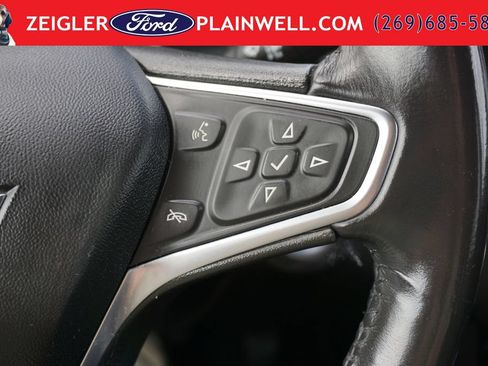 Used 2020 Chevrolet Equinox LT FWD image 24