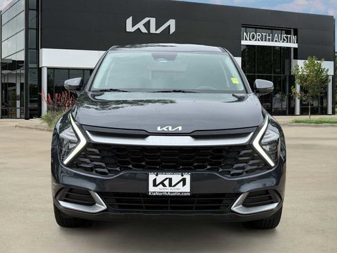 Used 2023 Kia Sportage EX FWD image 3