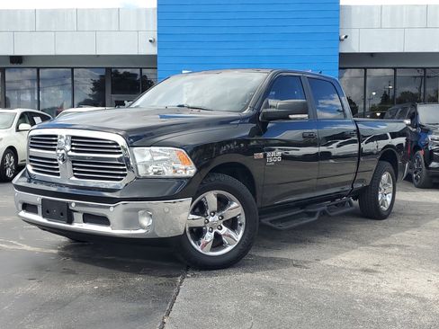 Used 2019 RAM 1500 Big Horn image 3