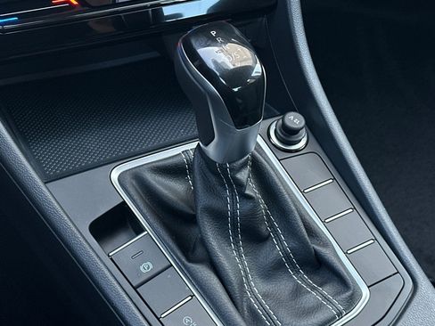 New 2026 Volkswagen Jetta S image 18