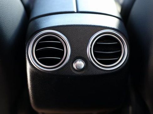 Used 2022 Mercedes-Benz GLC 300 4MATIC image 44