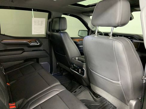Used 2023 GMC Sierra 1500 Denali w/ Denali Reserve Package image 12