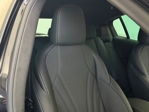 New 2025 Maserati Grecale Modena image 45