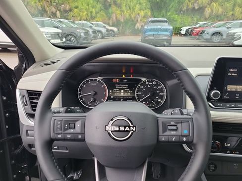 New 2026 Nissan Rogue Dark Armor AWD/4WD image 13