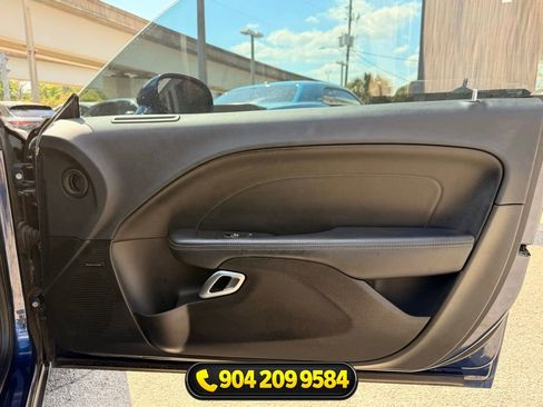 Used 2017 Dodge Challenger R/T Scat Pack RWD image 29