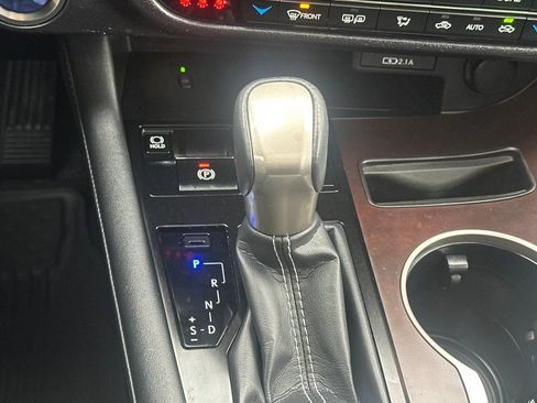 Used 2021 Lexus RX 450h AWD w/ Premium Package image 22