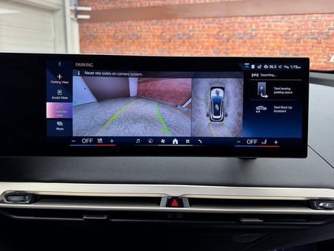 New 2026 BMW iX xDrive60 w/ Premium Package image 21