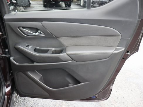 Used 2023 Chevrolet Traverse High Country w/ LPO, Floor Liner Package image 34