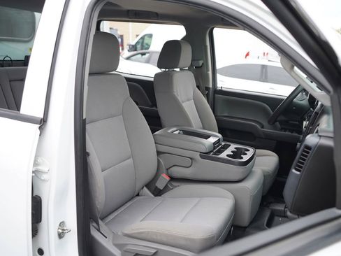 Used 2015 Chevrolet Silverado 2500 W/T w/ WT Fleet Convenience Package AWD/4WD image 19