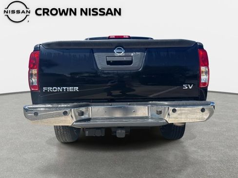 Certified 2016 Nissan Frontier SV w/ SV Value Truck Package image 7