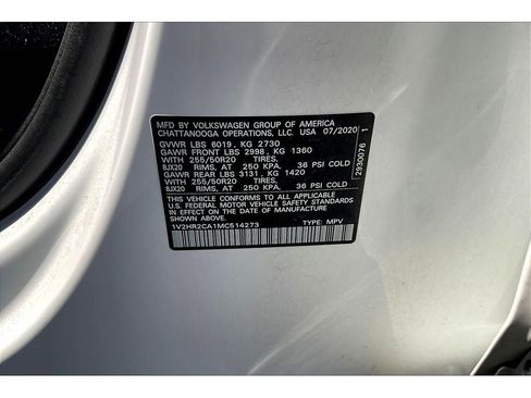 Used 2021 Volkswagen Atlas SE image 34