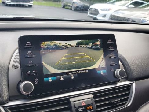 Used 2019 Honda Accord EX-L image 18