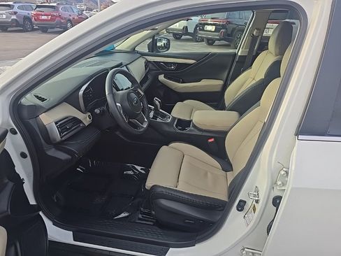 Certified 2025 Subaru Outback Limited image 11