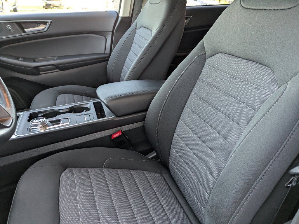 Used 2024 Ford Edge SE AWD/4WD image 24