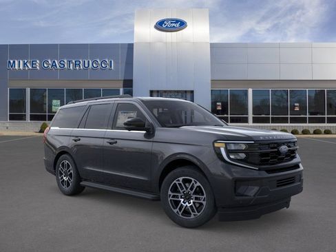 New 2026 Ford Expedition Active AWD/4WD image 7