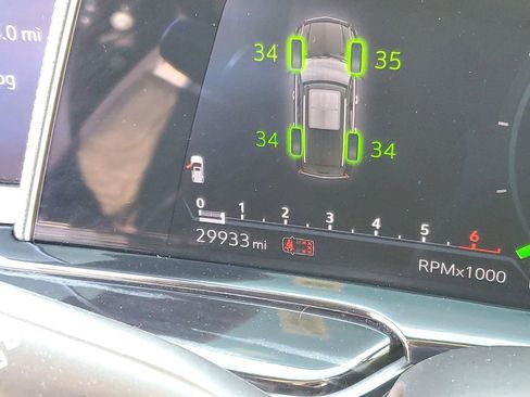 Used 2023 Cadillac Escalade Sport w/ LPO, ONYX Package image 14