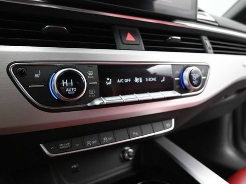 Used 2020 Audi S5 Premium Plus w/ Premium Plus image 18