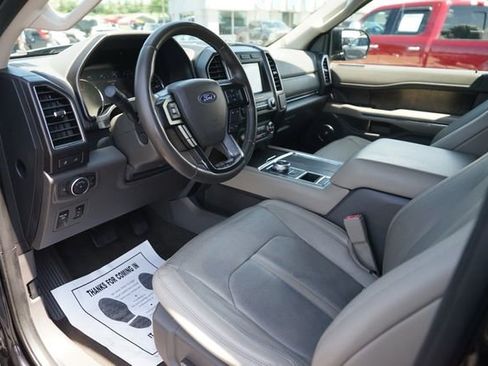Used 2019 Ford Expedition Limited RWD image 8