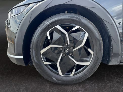 Used 2024 Hyundai Ioniq 5 SE RWD image 9