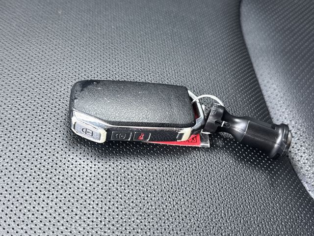 Used 2023 Kia Sportage EX FWD image 37