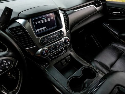 Used 2019 Chevrolet Tahoe LT image 21