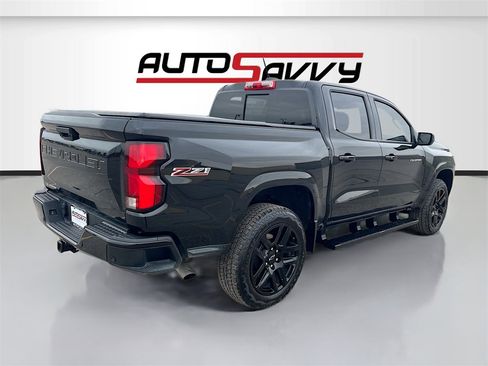 Used 2024 Chevrolet Colorado Z71 w/ Z71 Convenience Package 2 image 7