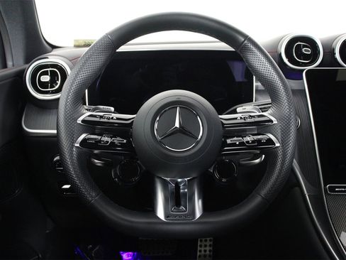 Used 2025 Mercedes-Benz GLC 43 AMG GLC 43 AMG image 8
