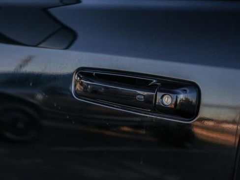 Used 2020 RAM 3500 Laramie w/ Night Edition image 14