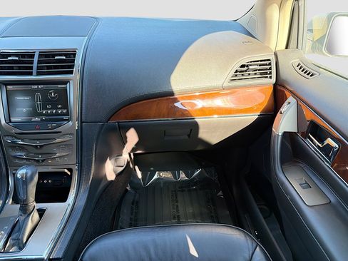 Used 2014 Lincoln MKX Base w/ Equipment Group 101A image 19