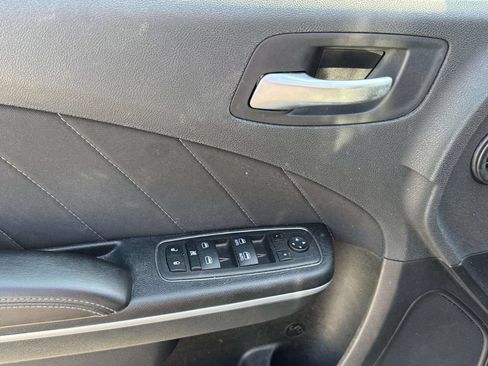 Used 2023 Dodge Charger SXT RWD image 19