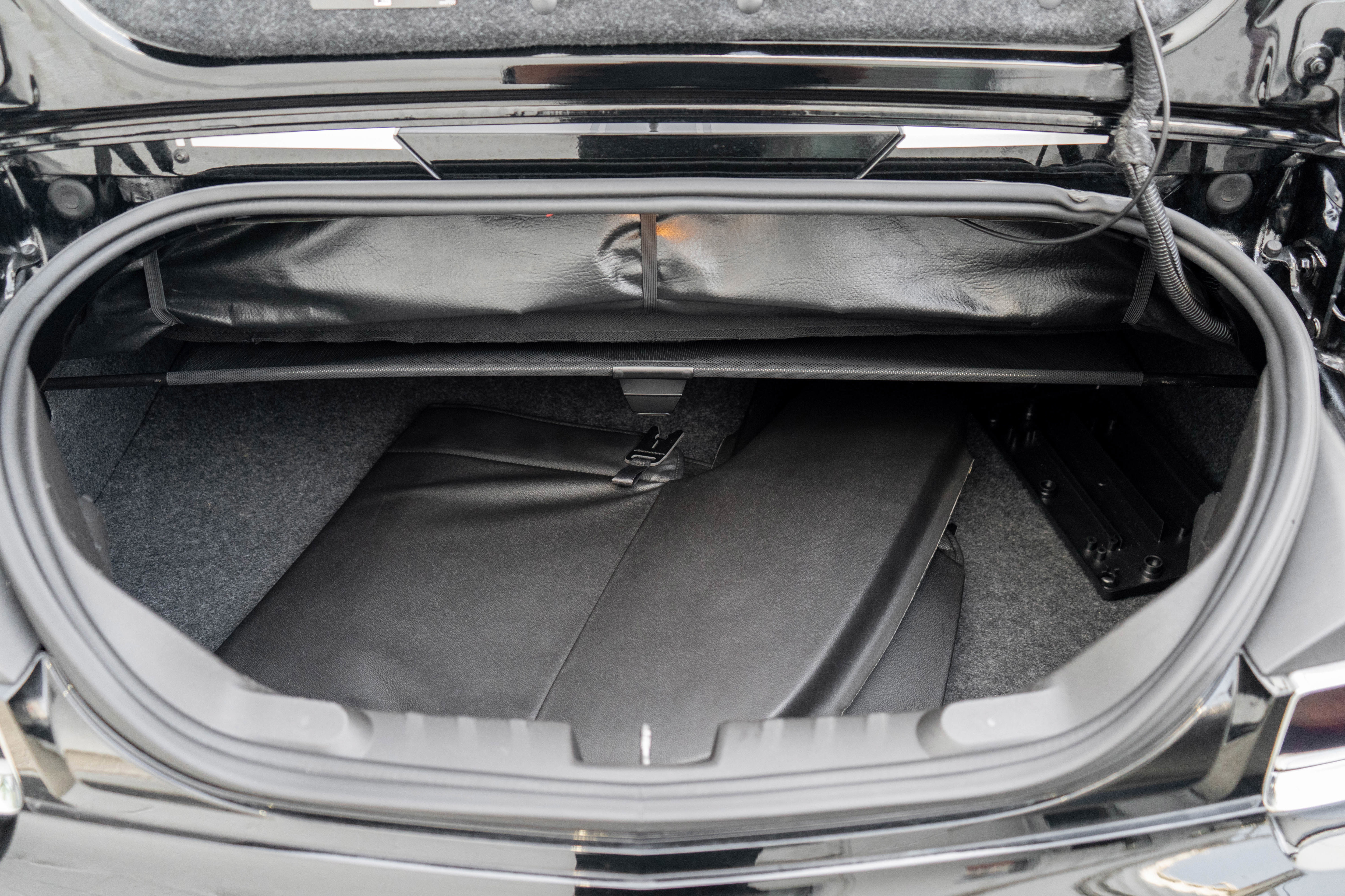 Used 2011 Chevrolet Camaro SS w/ RS Package RWD image 28