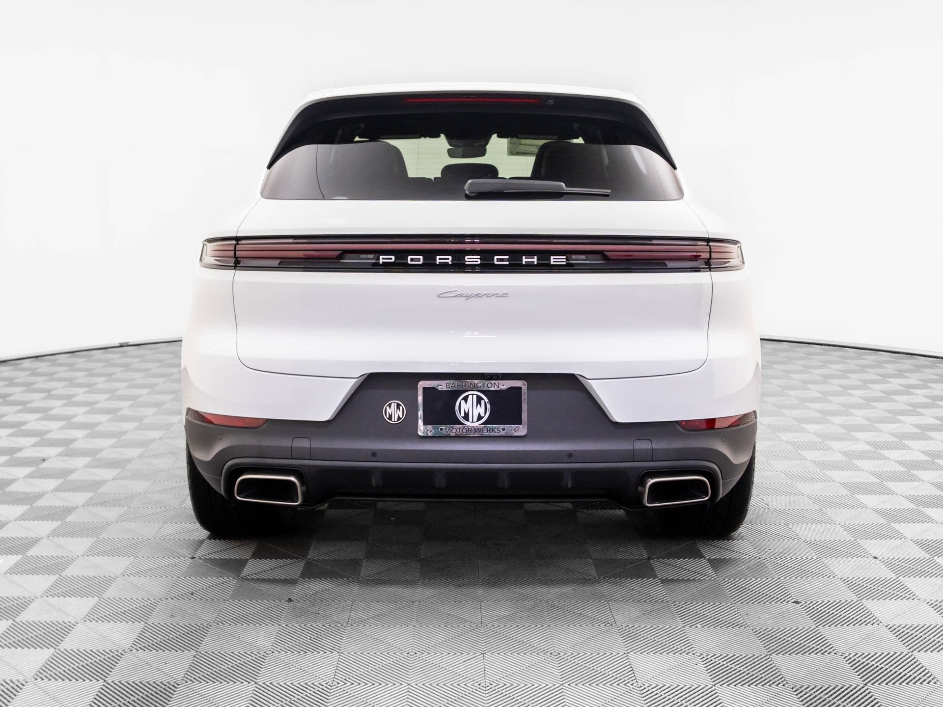 Certified 2026 Porsche Cayenne AWD/4WD image 10