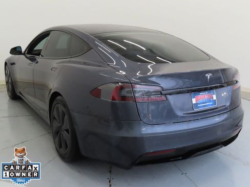 Used 2022 Tesla Model S image 6