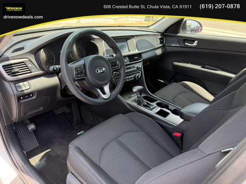 Used 2018 Kia Optima LX FWD image 9