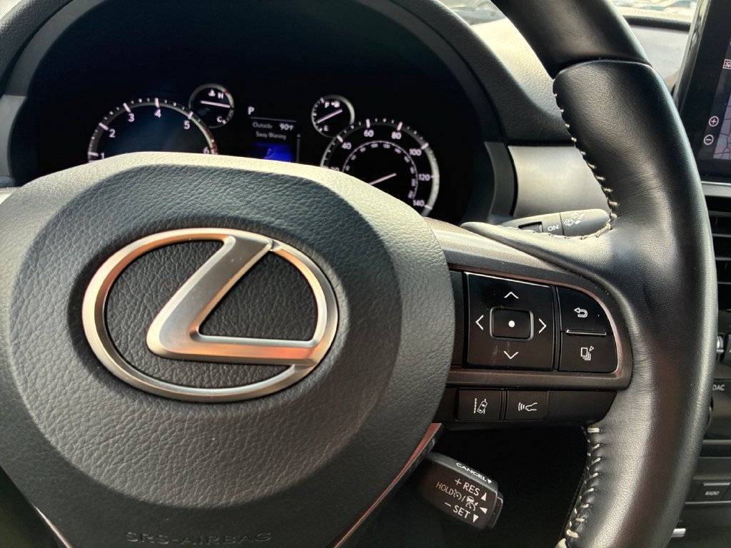 Used 2023 Lexus GX 460 w/ Black Line Special Edition AWD/4WD image 12