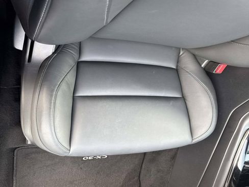 Used 2025 MAZDA CX-30 AWD 2.5 S w/ Preferred Package image 16