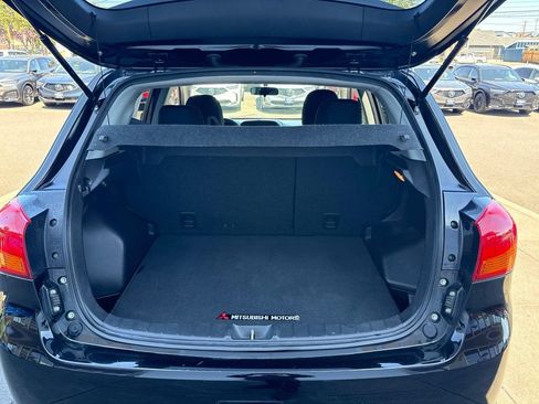Used 2016 Mitsubishi Outlander Sport ES FWD image 29