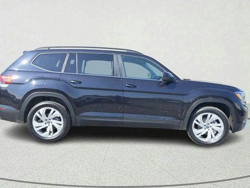 Used 2023 Volkswagen Atlas SE image 7