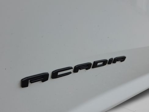 Used 2024 GMC Acadia Elevation w/ Black Edition FWD image 35