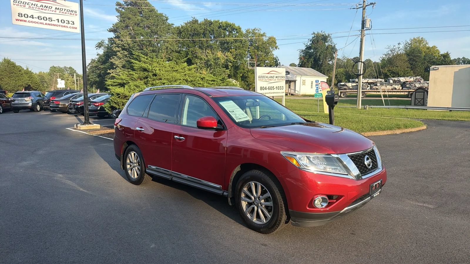Used 2014 Nissan Pathfinder SL w/ SL Tech Package AWD/4WD image 9