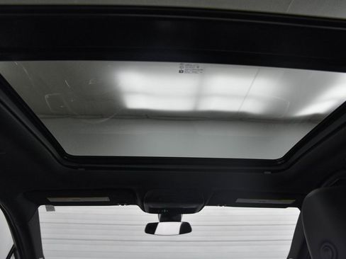 Used 2021 Cadillac XT5 Sportv w/ LPO, Floor Liner Package image 22