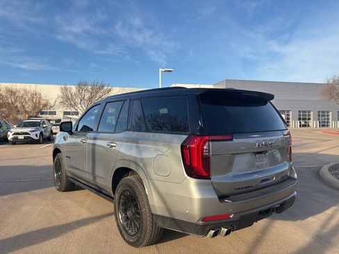 Used 2025 GMC Yukon AT4 Ultimate image 7